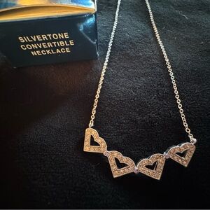 Avon Silvertone Heart Necklace - 2004 - Excellent condition‼️
